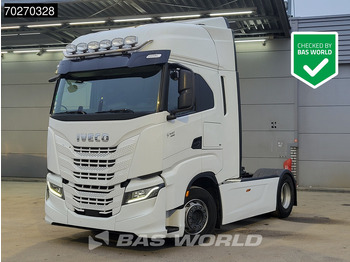 شاحنة جرار IVECO S-WAY