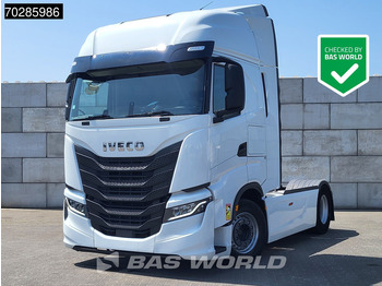 شاحنة جرار IVECO S-WAY
