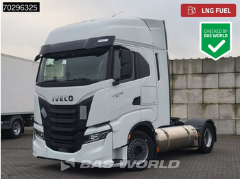 شاحنة جرار IVECO S-WAY