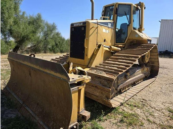 بلدوزر CATERPILLAR D6N