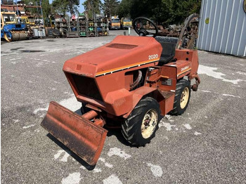 خندق‌کن DITCH WITCH 2020K: صور 2