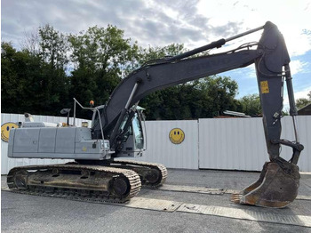 حفارات زحافة VOLVO EC220DL