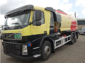 شاحنة صهريج VOLVO FM12