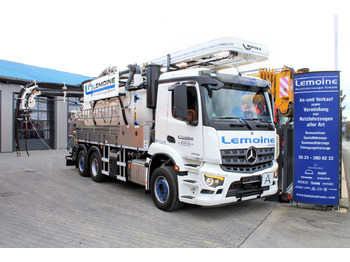 فراغ شاحنة MERCEDES-BENZ Arocs