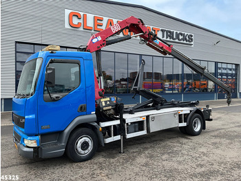شاحنة ذات الخطاف DAF LF 45 180