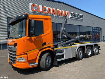 شاحنة ذات الخطاف DAF XD 450
