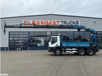 شاحنة كرين IVECO Trakker
