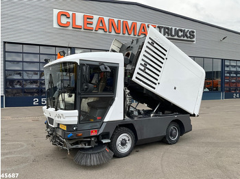 سياره كنس شوارع RAVO