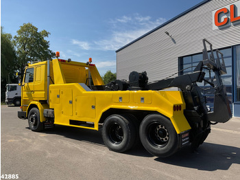 سيارة السحب للتصليح SCANIA R142