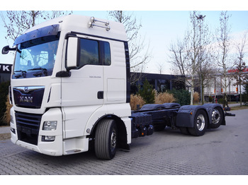 الشاسيه شاحنة MAN TGX 26.500