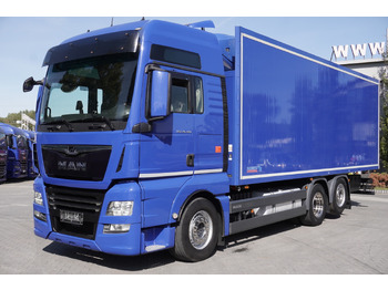 مبردة شاحنة MAN TGX 26.500