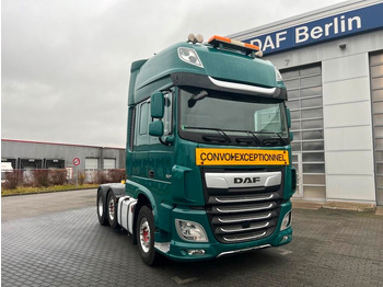 شاحنة جرار DAF XF 530