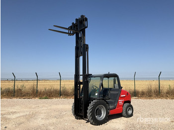 شاحنات الطرق الوعرة MANITOU