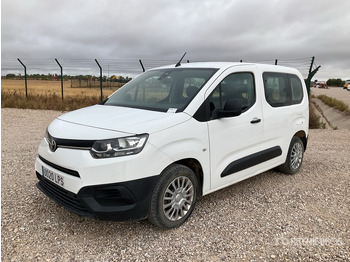 صغيرة TOYOTA Proace