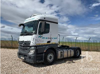 شاحنة جرار MERCEDES-BENZ Actros 1845