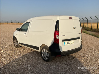 الشاحنات الصغيرة DACIA
