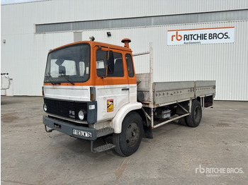 شاحنات مسطحة VOLVO FL