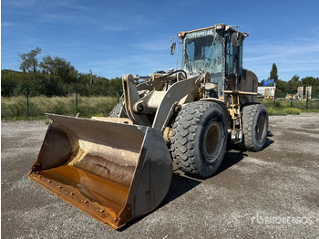 اللودر بعجل CATERPILLAR 928