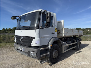 شاحنة ذات الخطاف MERCEDES-BENZ Axor 1833