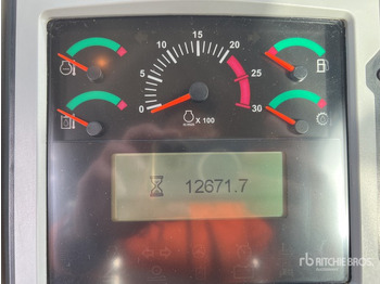 اللودر بعجل CATERPILLAR 966K