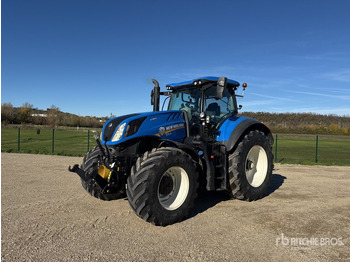 جرار NEW HOLLAND T7