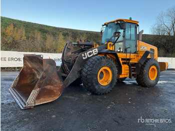 اللودر بعجل JCB