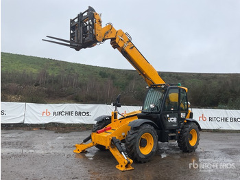 رافعة تلسكوبية JCB