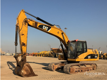 حفارات زحافة CATERPILLAR 320D