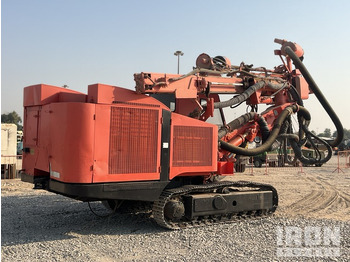 آلة حفر 2010 Sandvik DP900 Crawler Mounted Blast Hole Drill: صور 3