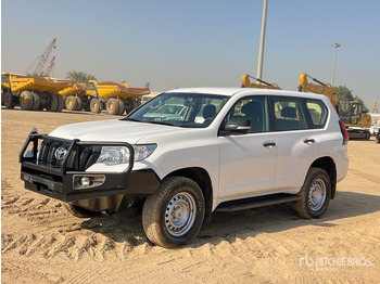 سيارة دفع رباعي TOYOTA