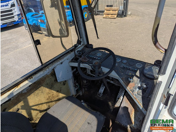 تأجير Terberg YT17 MOTOR DEFECT - MMBS Kenteken Terberg YT17 MOTOR DEFECT - MMBS Kenteken: صور 5