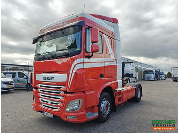شاحنة جرار DAF XF 440