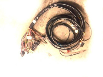 الكابلات/ الأسلاك LINDE