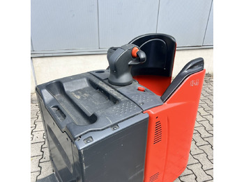 معدات الرفع منخفض المستوى Linde T20SP (131): صور 3