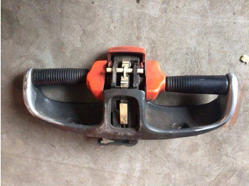 قيادة السيارة LINDE