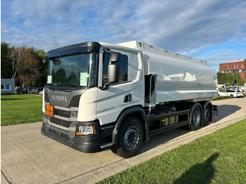 شاحنة صهريج SCANIA P