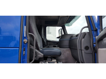 شاحنة صهريج VOLVO FM