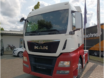 شاحنة جرار MAN TGX 18.440