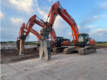 هدم HITACHI ZX350