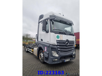 الشاسيه شاحنة MERCEDES-BENZ Actros 2542