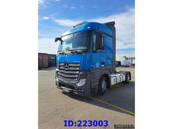 شاحنة جرار MERCEDES-BENZ Actros 1842
