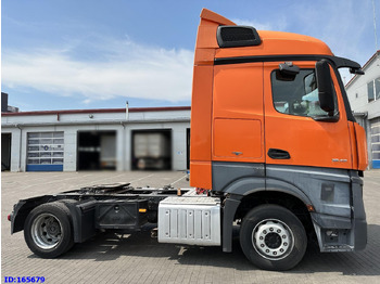 شاحنة جرار MERCEDES-BENZ Actros 1843