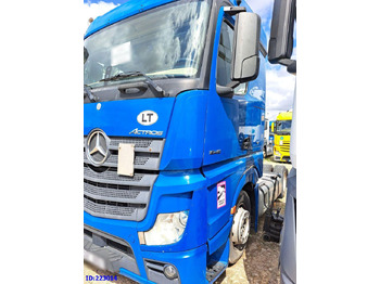 شاحنة جرار MERCEDES-BENZ Actros 1845