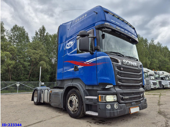 شاحنة جرار SCANIA R 520