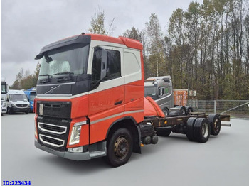 الشاسيه شاحنة VOLVO FH13 500