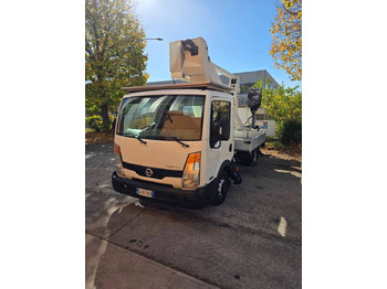 مصاعد الازدهار محمولة على شاحنة