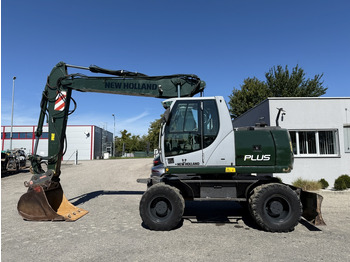 حفارة على عجلات NEW HOLLAND