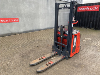 معدات تكديس LINDE L12