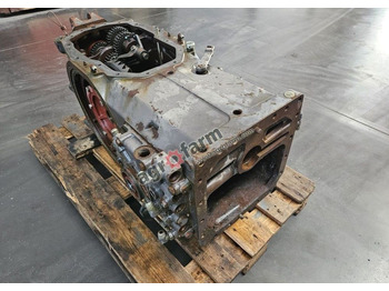 علبة التروس MASSEY FERGUSON