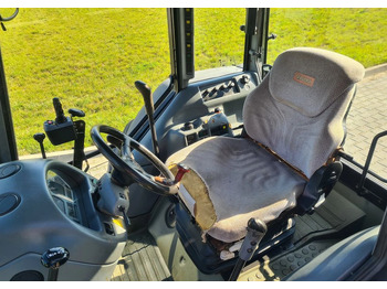 جرار Valtra A95: صور 5 جرار Valtra A95: صور 5